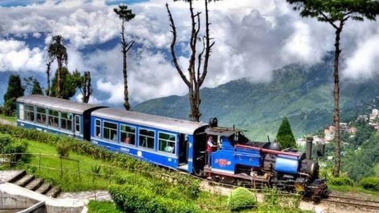 🚂 Darjeeling Himalayan Railway (Toy Train)